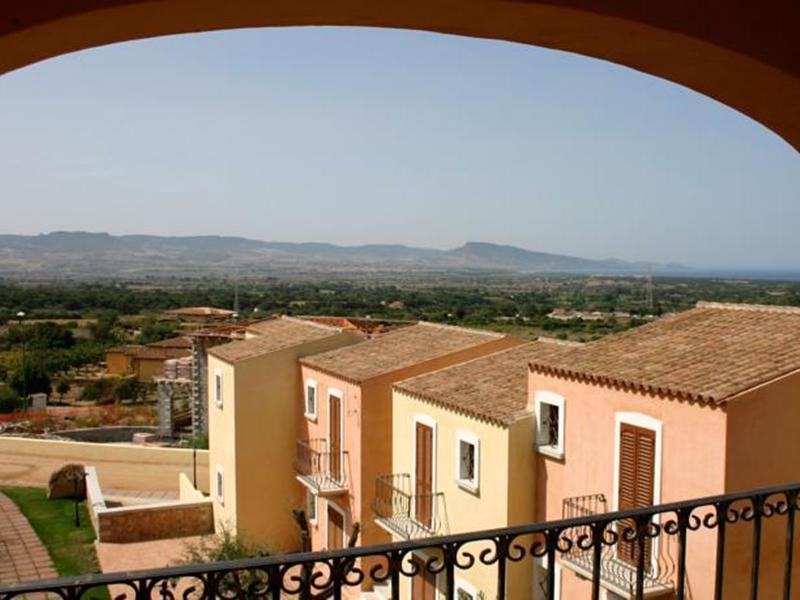 Residenza Pierre Et Vacances Badus Badesi Bagian luar foto